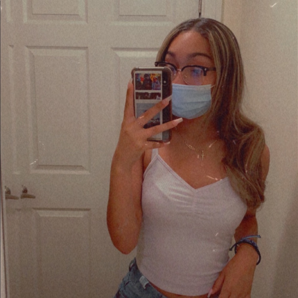 Meet your Posher, Alexandria